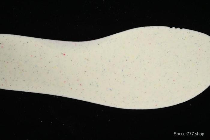 Nike Zoom Fly 6 Lightweight Responsive Running Shoes with Flyknit and React Technology - FN8454-600