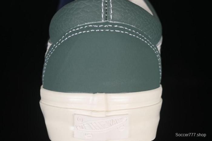 Vans Old Skool 36 Low-Top Retro Skate Shoes - VN000D57FRS