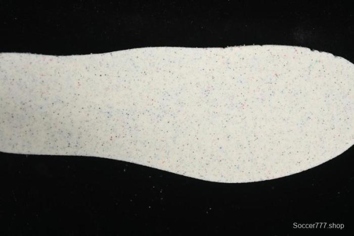 Nike Classic Cortez Leather Retro Running Shoes - FQ8108-110