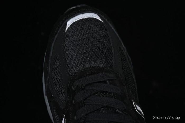 New Balance 990 Series Premium Retro Running Shoes with Carbon Fiber Midsole - M990BK4