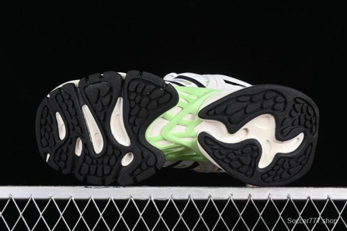 Adidas Vento XLG Deluxe IH7800 Lightweight Cyber Retro Casual Sneakers with Dual-Density Outsole - F.D4