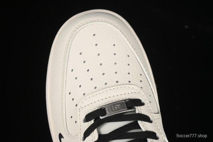 Nike Air Force 1 '07 Low Supreme Collaboration Shadow Swoosh Casual Sneakers - XX3168-149