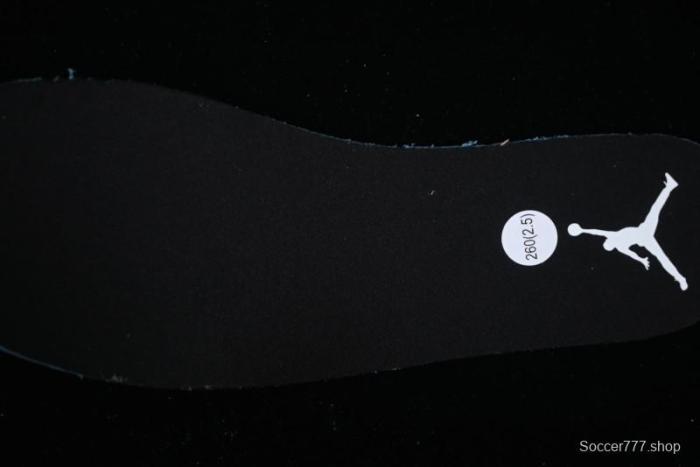 Nike Air Jordan 1 Low Retro Basketball Shoes in Black and White - 553558-043