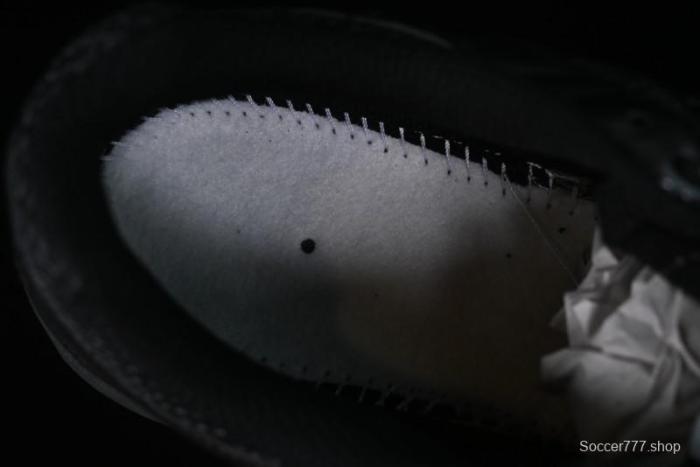 Nike P-6000 PRM Retro Casual Sneakers with Vintage Running Shoe Design - FQ8732-010