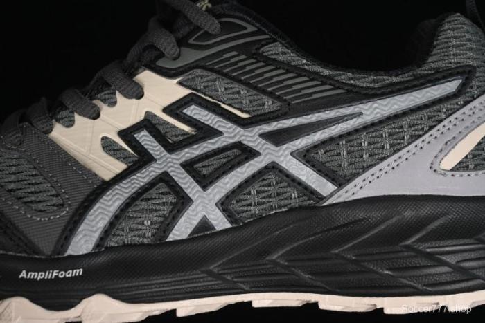 Asics Gel-Sonoma CN Running Shoes - 1011B772-022