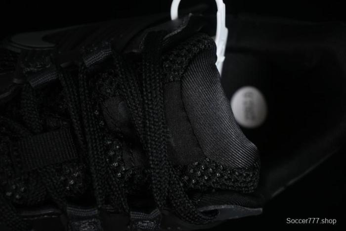 Nike Runtekk V2K Retro Low-Top Running Shoes with Cushlon Midsole and Anti-Slip Design - FD0736-001