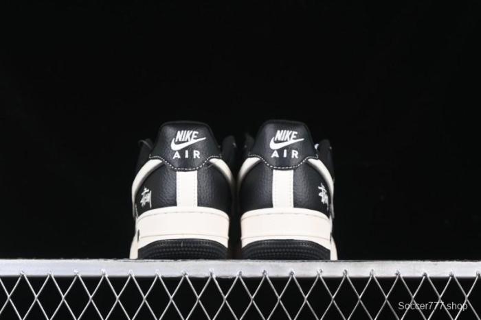 Nike Air Force 1 '07 Low Stussy Collaboration Black & White Swoosh Casual Sneakers - XZ6188-081