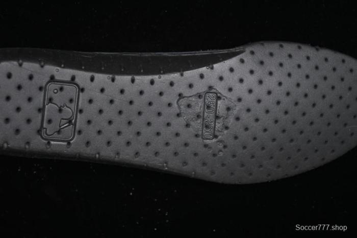 New York Yankees Chunky Liner Mid Denim Monogram Sandals with Velcro Closure - 3ASXCHL4N50GRS