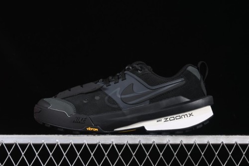 Nike Sacai Zegamadome SP Low-Top Lifestyle Sneakers with Functional Design - HQ8618-001