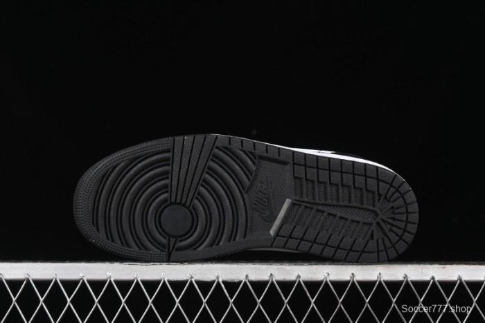 Nike Air Jordan 1 Low Retro Basketball Shoes in Black and White - 553558-043
