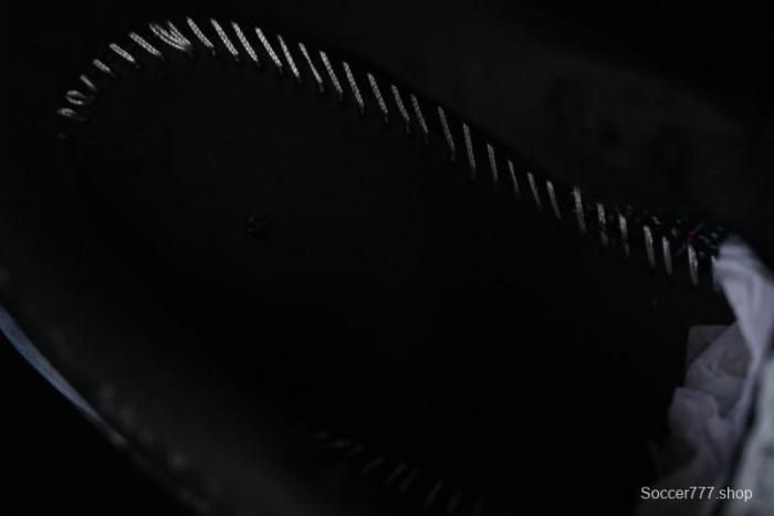 Nike Air Max Flyknit 2014 Running Shoes with Full-Length Air Cushion - 620469-015