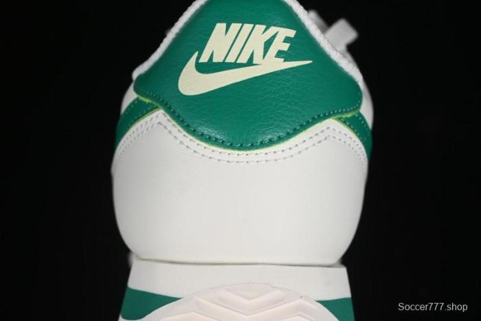 Nike Classic Cortez Leather Retro Running Shoes - DM4044-104