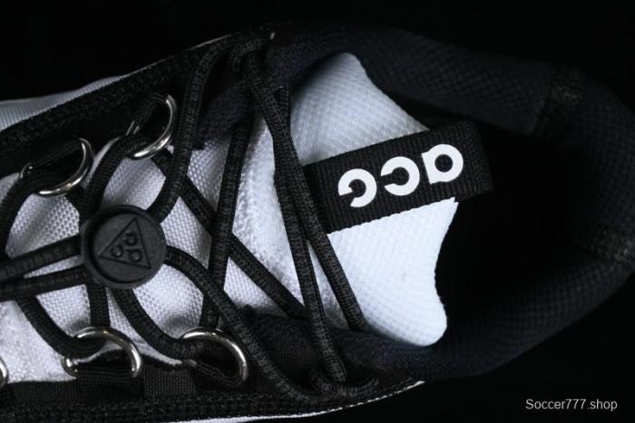 Nike ACG Mountain Fly 2 Low SP Outdoor Hiking Shoes with GORE-TEX and React Foam - FZ3311-101