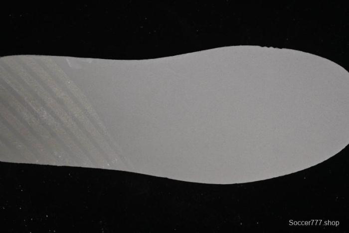 Nike SB Dunk Low UN Collaboration - Light Brown with Silver Swoosh Anniversary High-End Custom Low-Top Casual Sneakers - CF3688-013