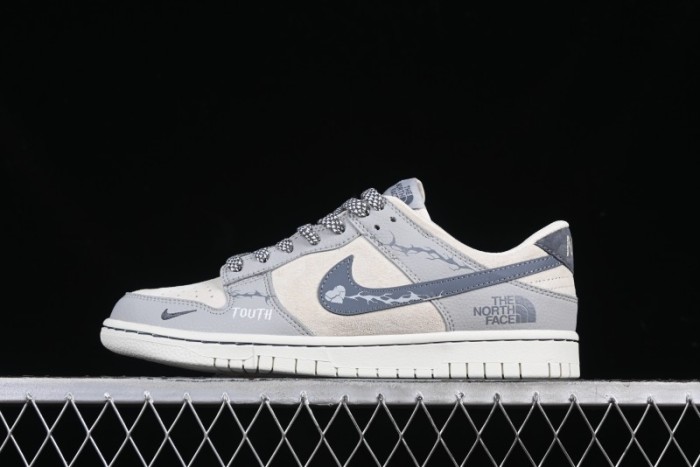 Nike SB Dunk Low The North Face Collaboration Anniversary Edition Customized Low-Top Casual Skate Shoes - DJ2024-105