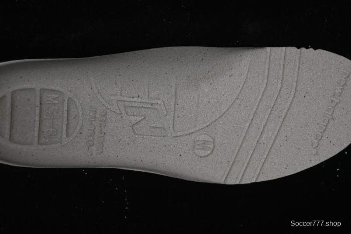 New Balance 1906 Series Retro Dad Style Casual Running Shoes - M1906RZV