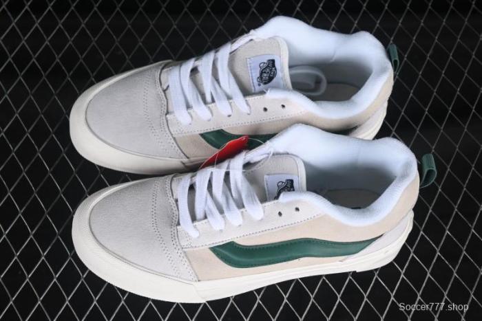 Vans Knu Skool Low-Top Retro Chunky Sneakers - VN009QCBDS