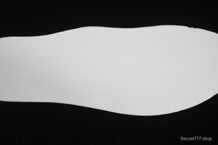 Nike Air Max 90 Retro Running Shoes with Air Cushion Technology - DO6706-002