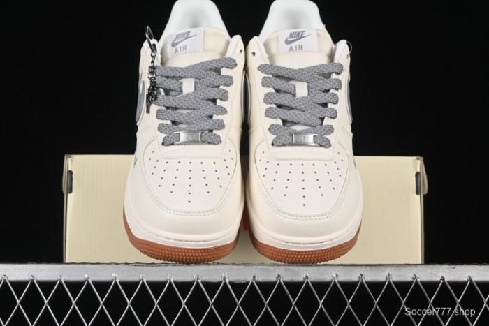 Nike Air Force 1 '07 Low Stussy Collaboration - Light Bone Gum Sole Casual Sneakers - XZ5688-003