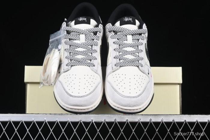 Nike SB Dunk Low Supreme Collaboration Anniversary Custom Low-Top Casual Sneakers - YX5066-220