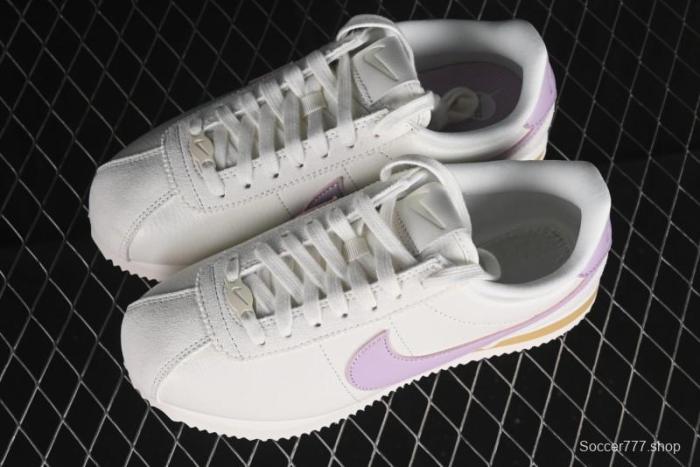 Nike Classic Cortez Leather Retro Running Shoes - FJ4608-133