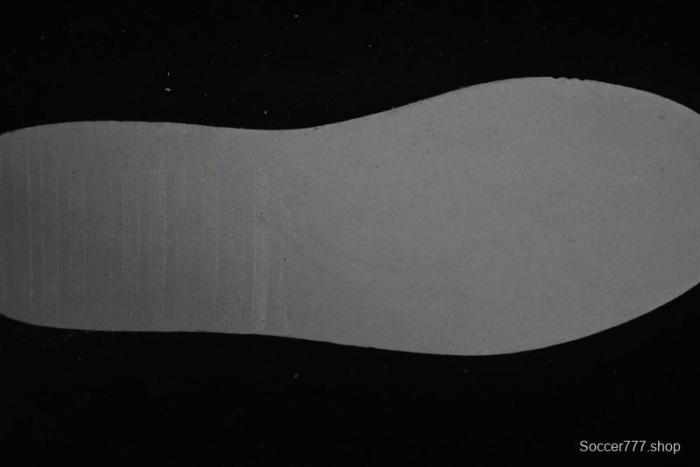 Nike SB Dunk Low Casual Skate Shoes in Blackberry Pink - CW1590-100