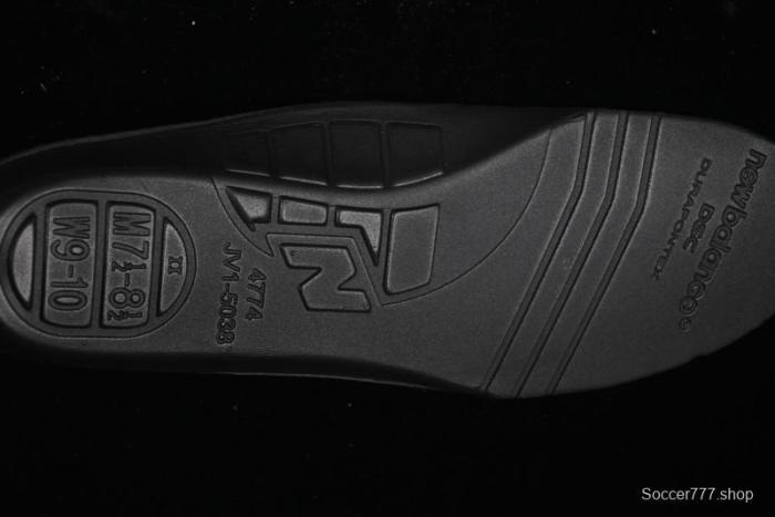 New Balance Made In USA M993 Series Classic Retro Casual Running Shoes with Heritage Design - U993JJ