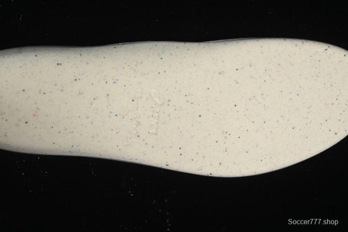 ASICS Gel-Kayano 31 Running Shoes with GEL Cushioning and FLYTEFOAM BLAST Technology - 1011B867-301