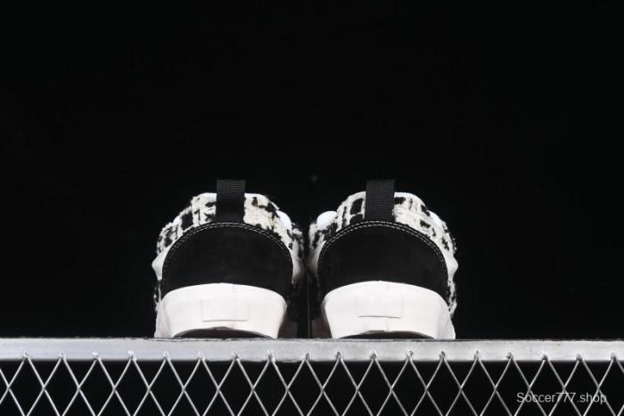 Vans Classics Knu Skool Retro Skate Shoes with Enhanced Cushion and Breathable Mesh - VN0A5JM2BA21