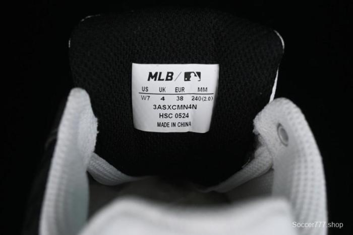 MLB NY Yankees Chunky Liner Classic Monogram Lightweight Platform Sneakers with 6cm Height Boost - 3ASXCMN4N50BKS