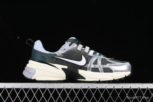 Nike V2K Runtekk 3XL Retro Low-Top Running Shoes with Shock Absorption and Anti-Slip Design - HJ4497-300