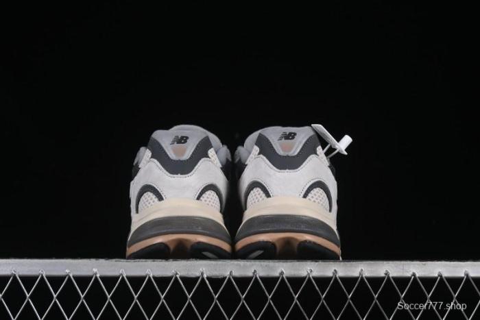 New Balance 2010 Series Retro Casual Running Shoes - M2010GRY