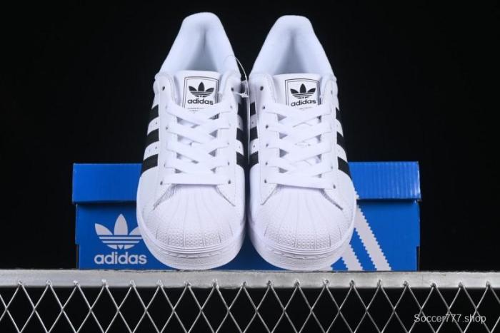 Adidas Superstar II IH8659 Casual Sneakers with Shell Toe Design