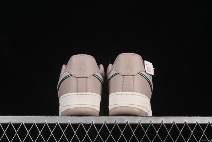 Nike A Ma Maniére x Air Force 1'07 Low Casual Sneakers with Premium Leather and Signature Lining - HF4084-200