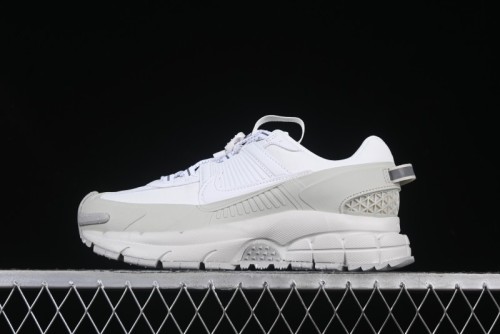 Nike Zoom Vomero 5 Retro Marathon Running Shoes with Thick Cushioned Sole - HV5951-100