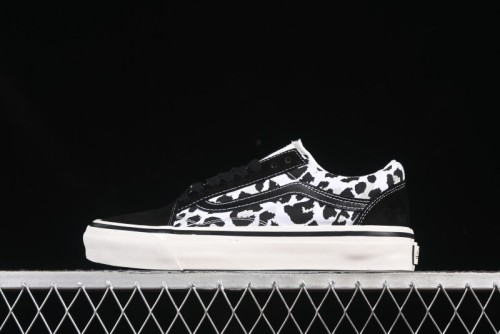 Vans Old Skool 36 Low-Top Retro Skate Shoes - VN000D56BA2