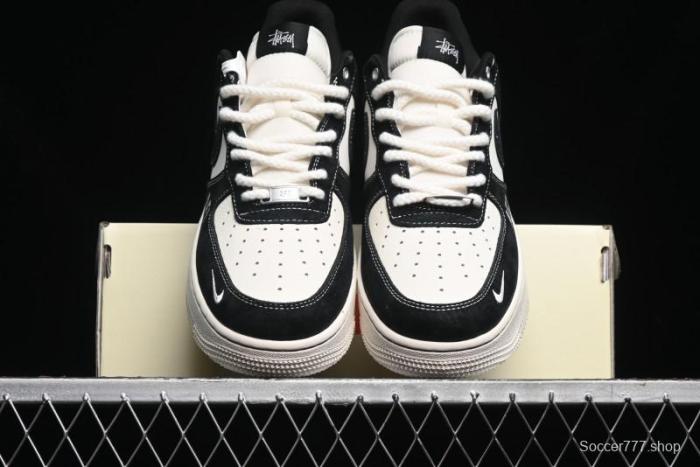 Nike Air Force 1 '07 Low Stussy Collaboration - Black/Red Label Low-Top Casual Sneakers - SJ6698-008