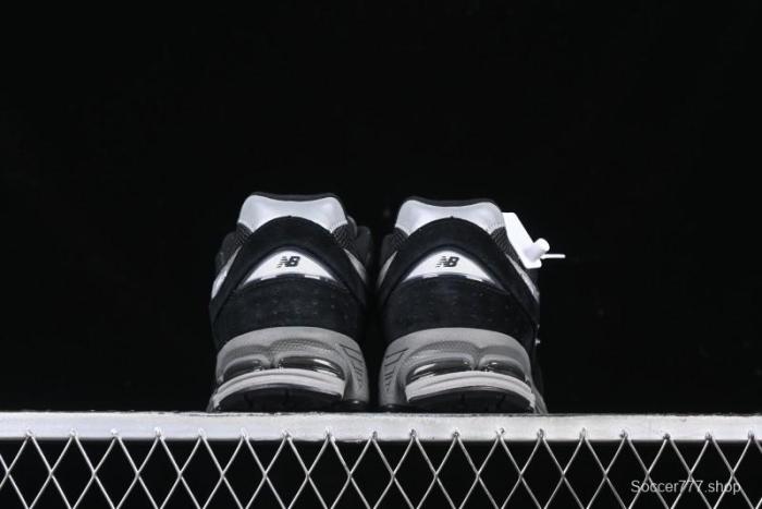 New Balance 2002 Series Retro Casual Running Shoes with Upgraded N-ERGY Cushion - M2002RR1