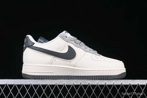 Nike Air Force 1 '07 Low The North Face Collaboration Beige Grey Check Grey Outsole Casual Sneakers - XZ6188-191
