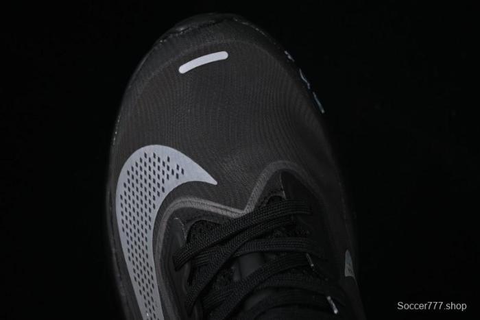 Nike Zoom Fly 6 Lightweight Responsive Running Shoes with Carbon Fiber Plate - FN8454-001