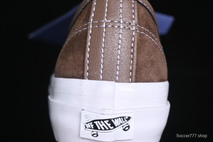 Vans Sk8-Mid Reissue 83 Premium Suede Retro Skate Shoes - VN0007QZDMV