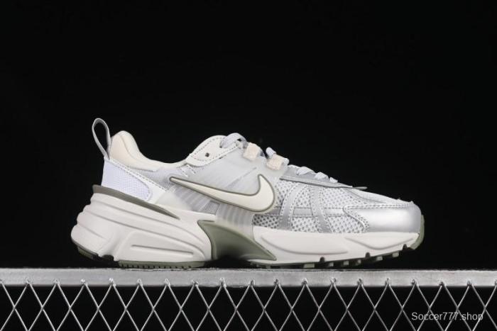 Nike Runtekk V2K Retro Low-Top Running Shoes with Cushlon Foam Midsole - FD0736-006