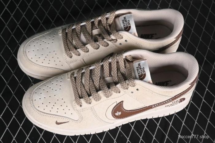 Nike SB Dunk Low The North Face Year of the Snake Collaboration Anniversary Edition Custom Low-Top Casual Skate Shoes - DJ2024-086