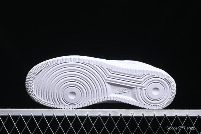 Nike Air Force 1 '07 Low Casual Sneakers with Full-Length Air Cushion - IB4025-100