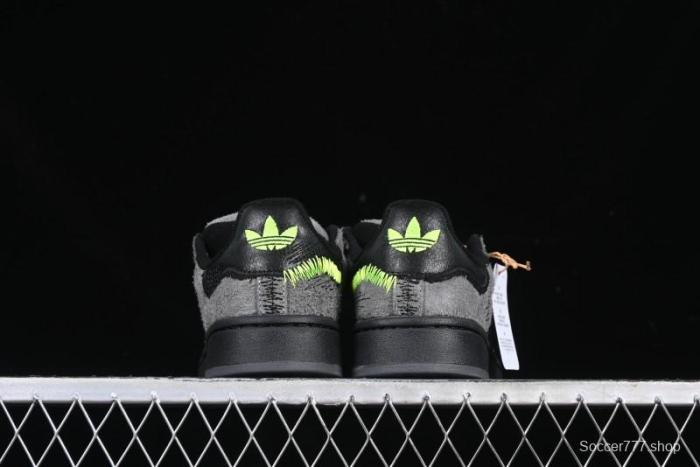 Adidas Originals Campus 00s Retro Casual Sneakers with Chunky Silhouette - IE8349