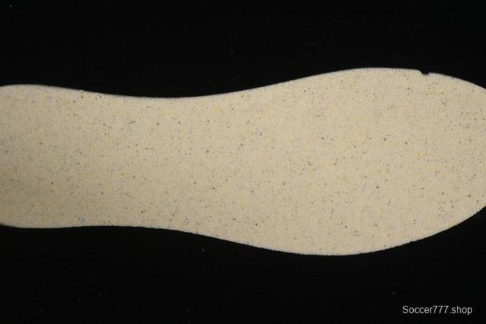 Nike Air Max Dn8 Running Shoes with Dynamic Air Cushion Technology - FQ7860-006