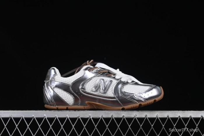 New Balance 530 Metallic Silver Sneakers – Stylish & Sporty Design
