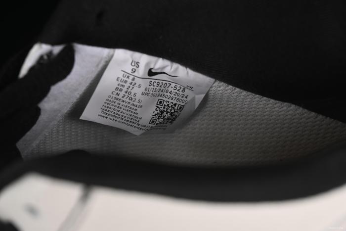 Nike Air Force 1'07 Low UN Collaboration Casual Sneakers in Black White Purple - SC9207-528