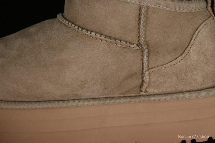 UGG Classic Ultra Mini Platform 3CM Short Boots with Genuine Shearling - 1135092