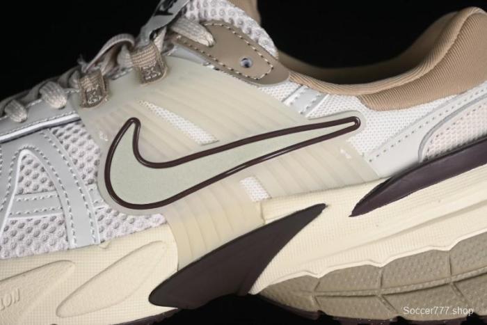 Nike V2K Runtekk 3XL Low-Top Retro Running Shoes with Shock Absorption and Anti-Slip Design - FD0736-103